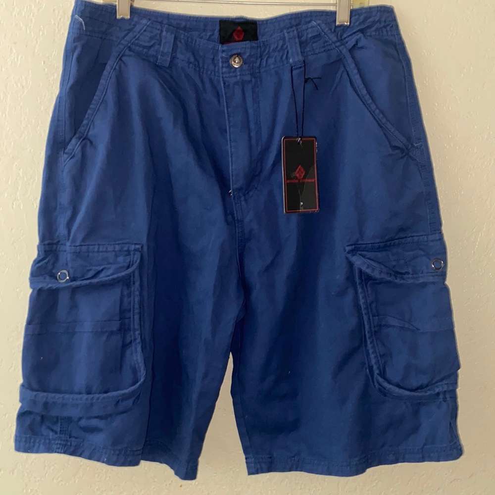Men's Swiss Cross Cargo Shorts NWT